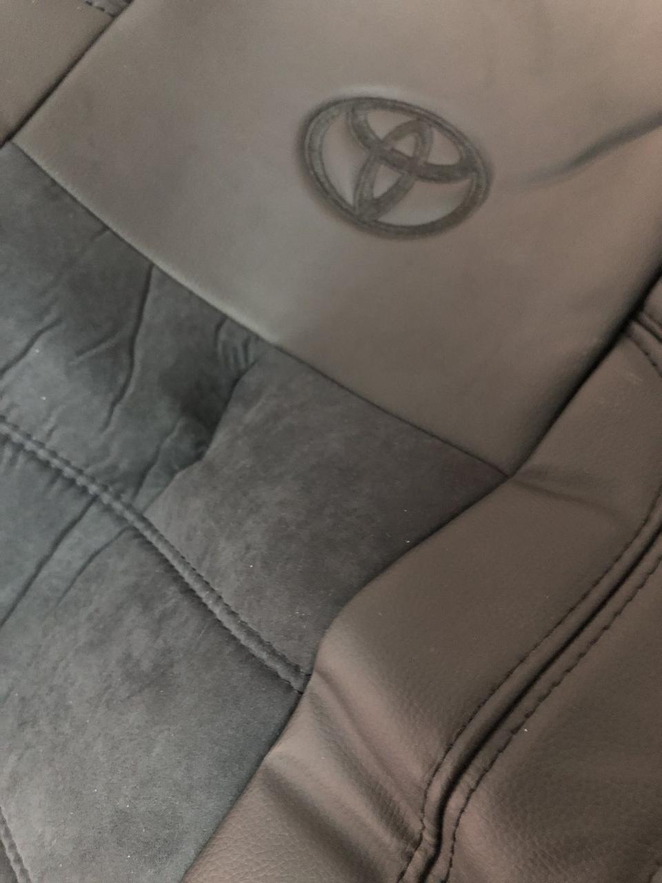 Набір чохлів EMC Elegant на сидіння Toyota RAV4 з екошкіри