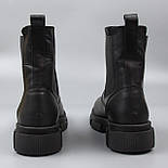 Шкіряні чорні челсі черевички на резинках жіноче зимове взуття 36 37 38 39 COSMO Shoes New Chelsea Black Leather, фото 5