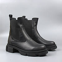 Шкіряні чорні челсі жіноче взуття великих розмірів 40-44 COSMO Shoes New Chelsea Black Leather BS