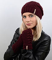 Зимний вязаний женский комплект шапка перчатки теплый на флисе Бордо