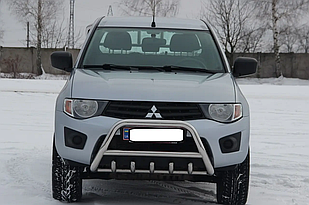 Передній захист кенгурятник із грилем неірж Mitsubishi L200 1996-2006