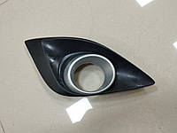 Решотка противотуманной фары правая на Mazda 3 (BL) 2009-2012г. - BBN650C11