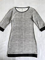 Світло сіре плаття з чорною окантовкою 42-44 (S)
