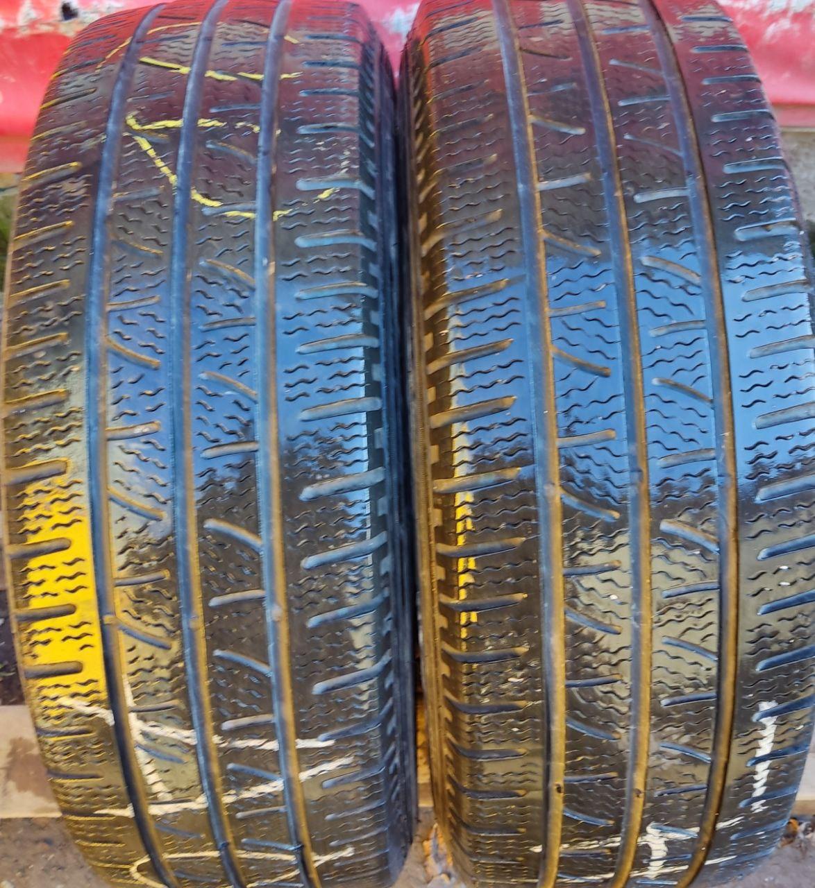 Шини б у 215-65R16с PIRELLI CARRIER WINTER Зима