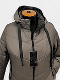 Жіноча демісезонна довга куртка великих розмірів "Уляна", коричнева, фото 2