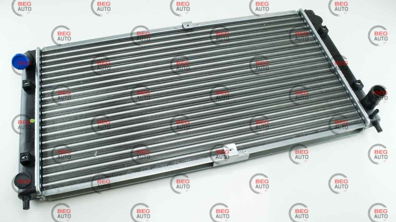 Радіатор двигуна Amulet 1.6 з кондиціонером (TP.1513011)