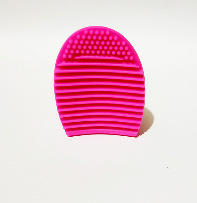 Силіконовий очищувач для пензликів щітка BrushEgg