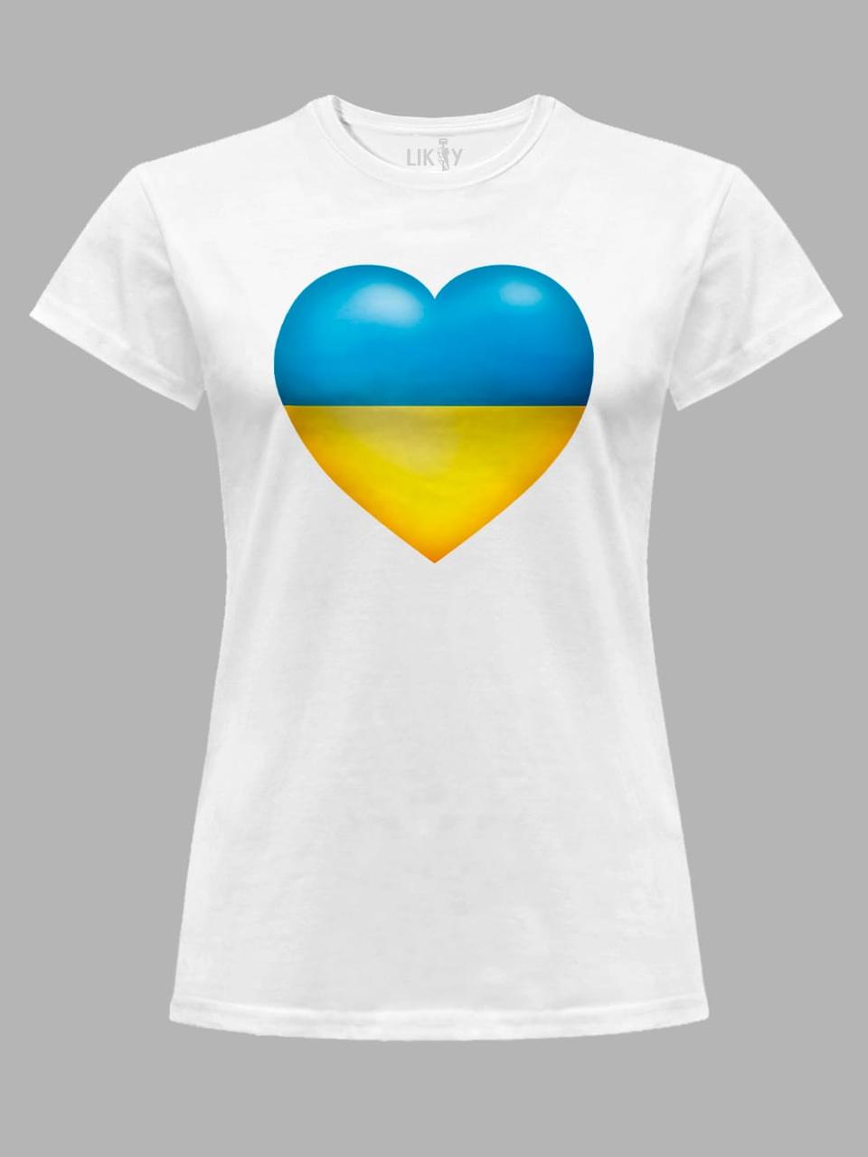 Футболка жіноча з принтом "Heart With Ukraine" (22042150)
