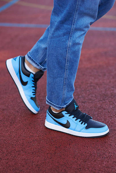 Nike Air Jordan 1 Low University Blue Black