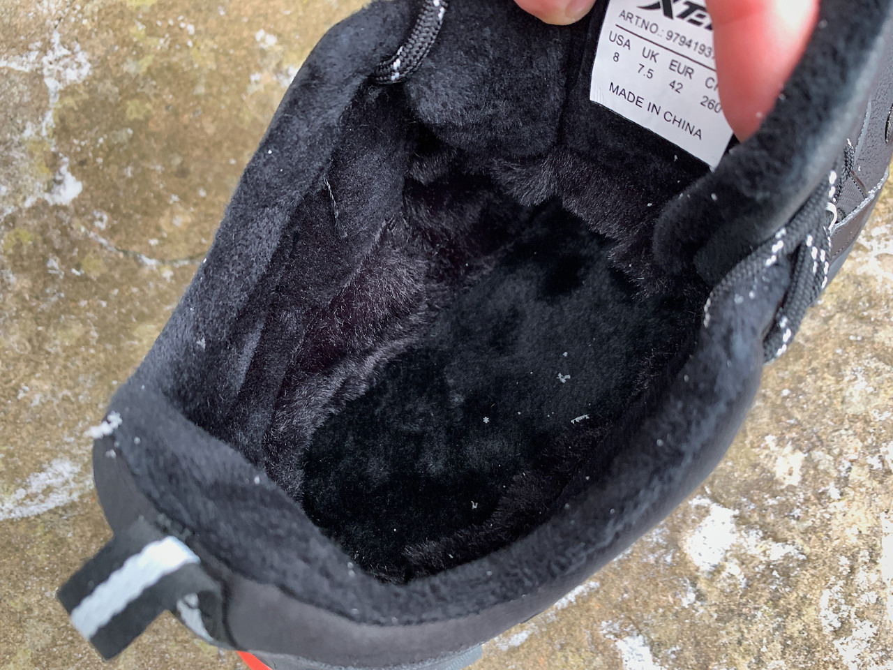 Мужские зимние кроссовки полуботинки на меху Xtep 979419370026 водонепроницаемые - фото 9 - id-p1740775063