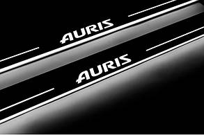 Накладки на пороги з підсвіткою для Toyota Auris II (2012-н.д.)