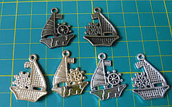 Підвіска металева. Кораблик, 22х28 мм