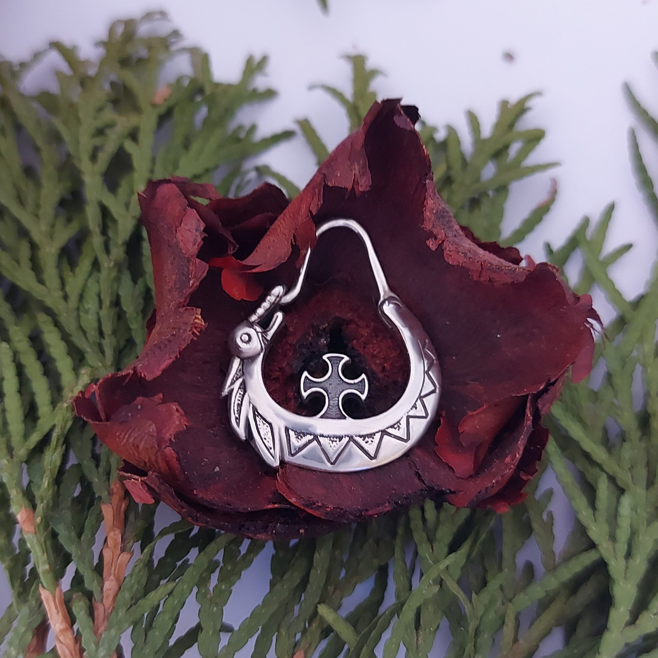 Козацкая, Козачья Серьга, Серьги с Драконом и Крестом — в Категории ...