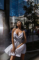 Вечернее белое роскошное платье мини из люрекса с открытой спиной