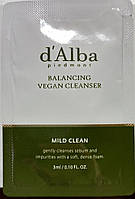 Гель для умывания с мягким рН и экстрактом белого трюфеля пробник D'ALBA Mild Skin Balancing Vegan Cleanser