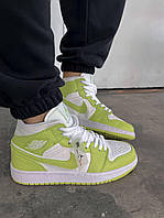 Женские кроссовки Air Jordan 1 Mid Green Python DV2959-113