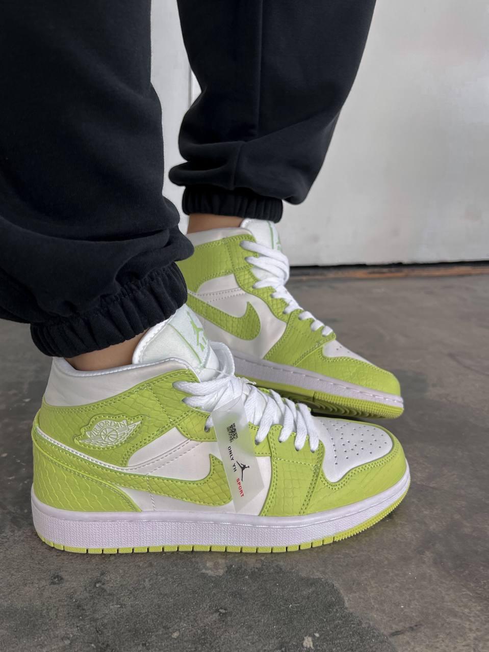 Жіночі кросівки Air Jordan 1 Mid Green Python DV2959-113, фото 1