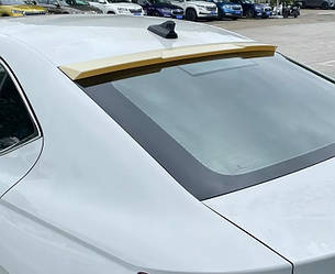 Козирок заднього скла з вирізом (бленда) Skoda Octavia A8 2020+ р.в. Шкода Октавіа А8