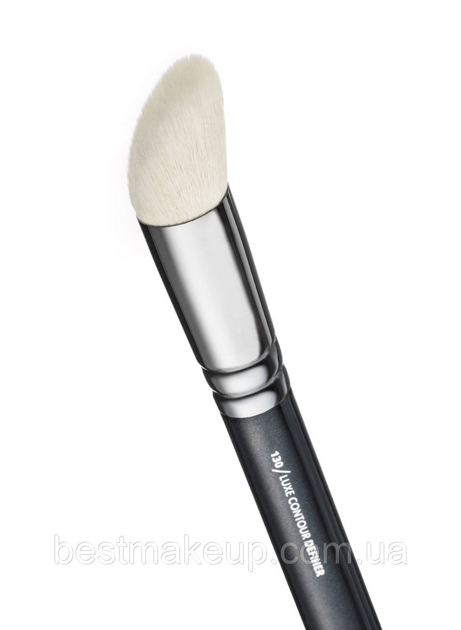 Пензель 130 Luxe Contour Definer від ZOEVA в індивідуальному силіконовому чохлі, фото 1