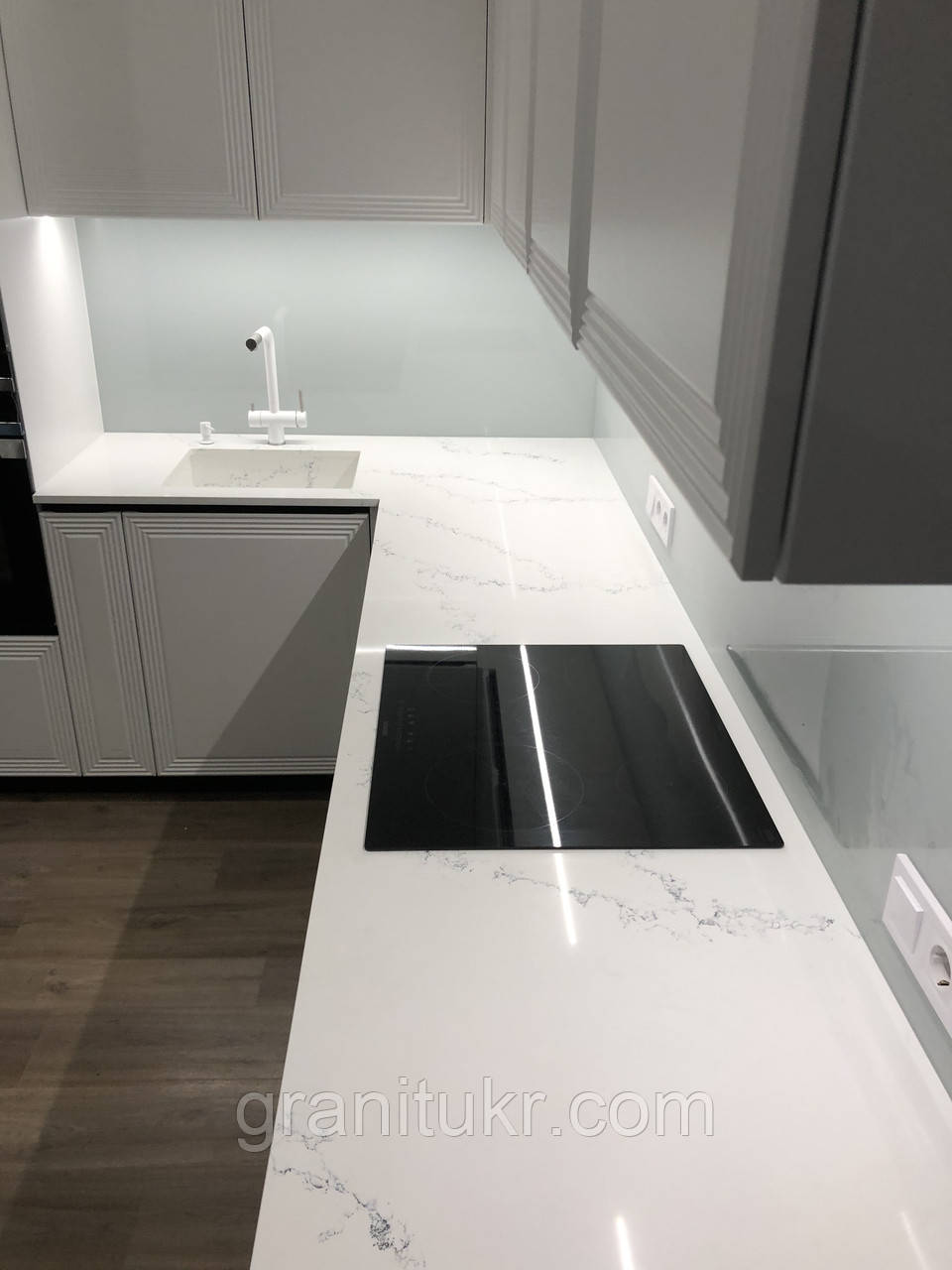 Кухонна стільниця з каменю, фото 1