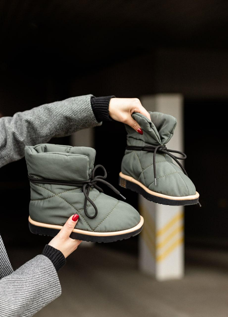 Жіночі зимові чоботи Khaki (хакі) теплі модні дутики на низькій підошві art10127 топ