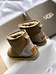 Жіночі зимові уги Ugg Classic Mini Mokko Suede (коричневі) якісне тепле взуття з хутром UG073 топ, фото 3
