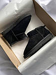 Жіночі зимові чоботи Ugg Ultra mini Suede Lux (чорні) короткі міні уги з хутром UG083 топ, фото 3