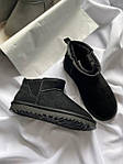Жіночі зимові чоботи Ugg Ultra mini Suede Lux (чорні) короткі міні уги з хутром UG083 топ, фото 5