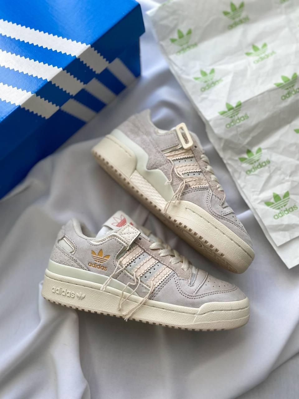 Чоловічі кросівки Adidas Forum 84 Low (бежеві) низькі стильні кроси AS004 топ, фото 1