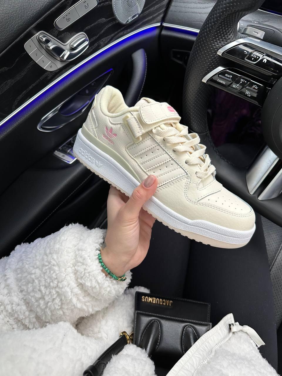 Жіночі кросівки Adidas Forum 84 Low Candy Pink (бежеві з рожевим) низькі стильні кеди 1414 топ