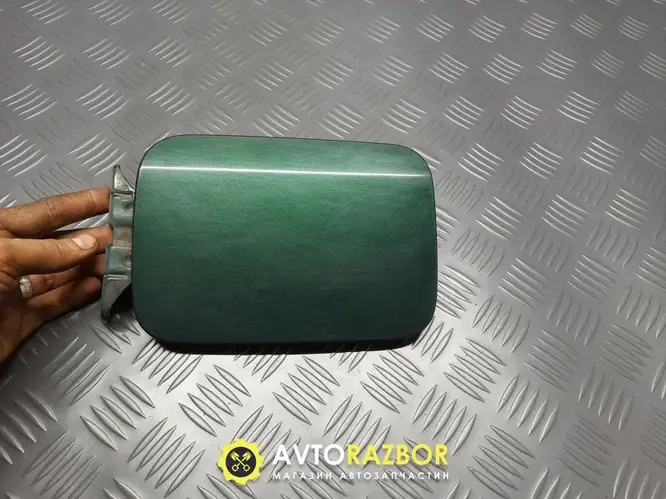 Купить Лючок дверца крышка заливной горловины бака бензобака B25R42410A ...