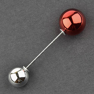 Брошь Игла серебристого цвета с красной и серебристой бусиной диаметр бусин 15 мм и 11 мм длина броши 5,5 см