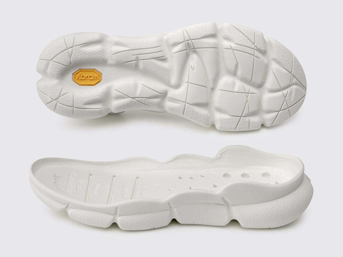 PLUMP (777CS), кол. білий (AC) підошва Vibram