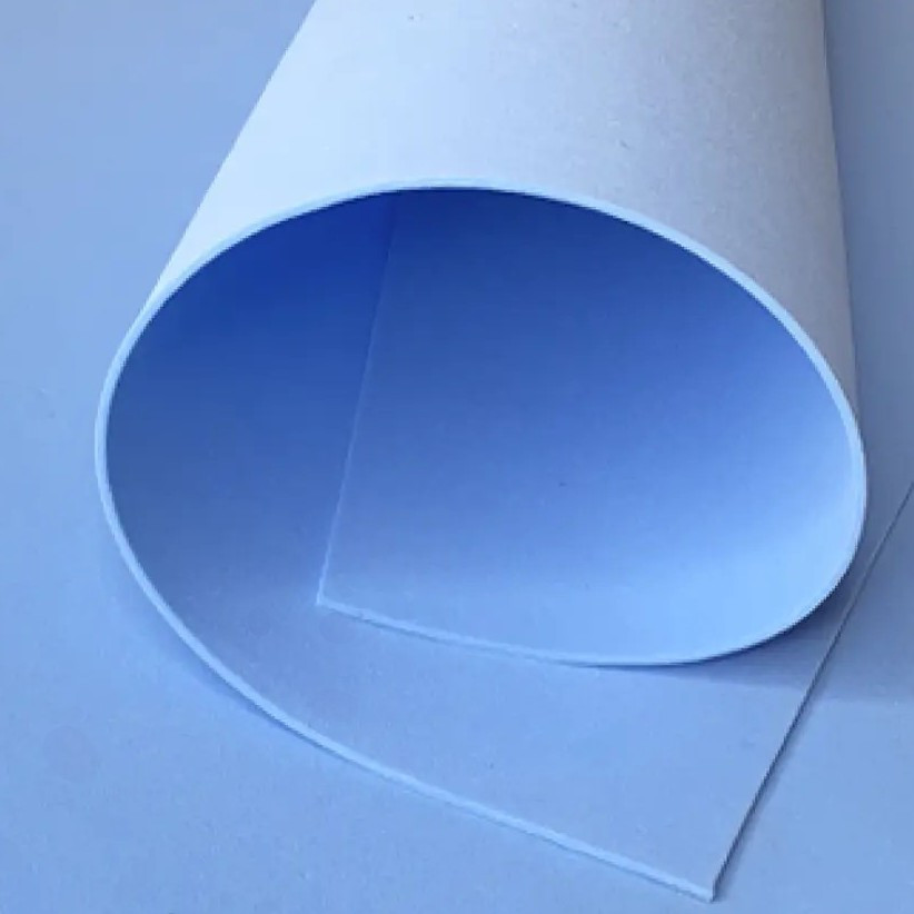 Фоаміран EVA 3мм блакитний 150х100 см кольоровий матеріал для творчості, оформлення фотозон, костюмів косплей