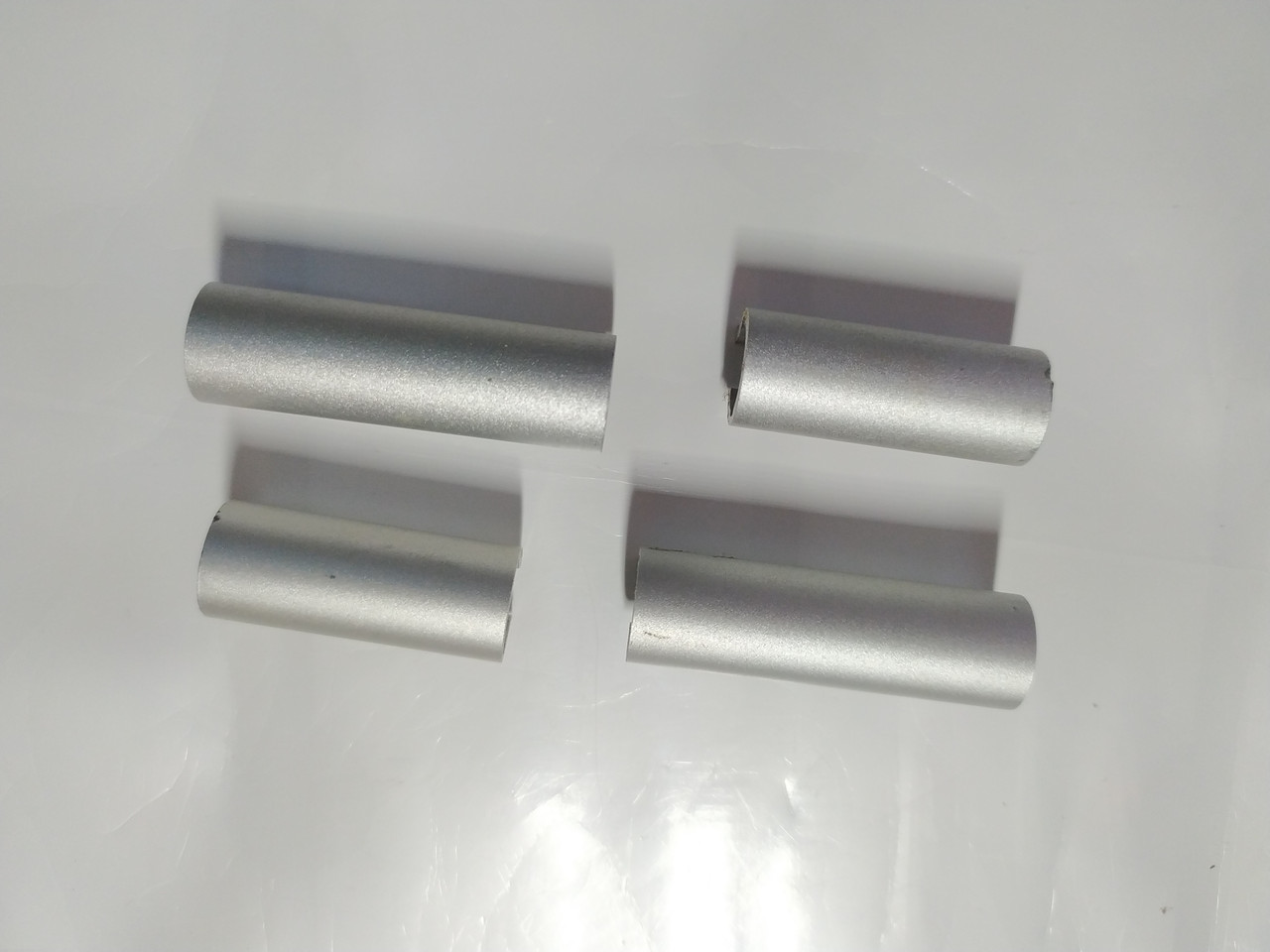 HP EliteBook 8560p 8570p заглушки на петли бу