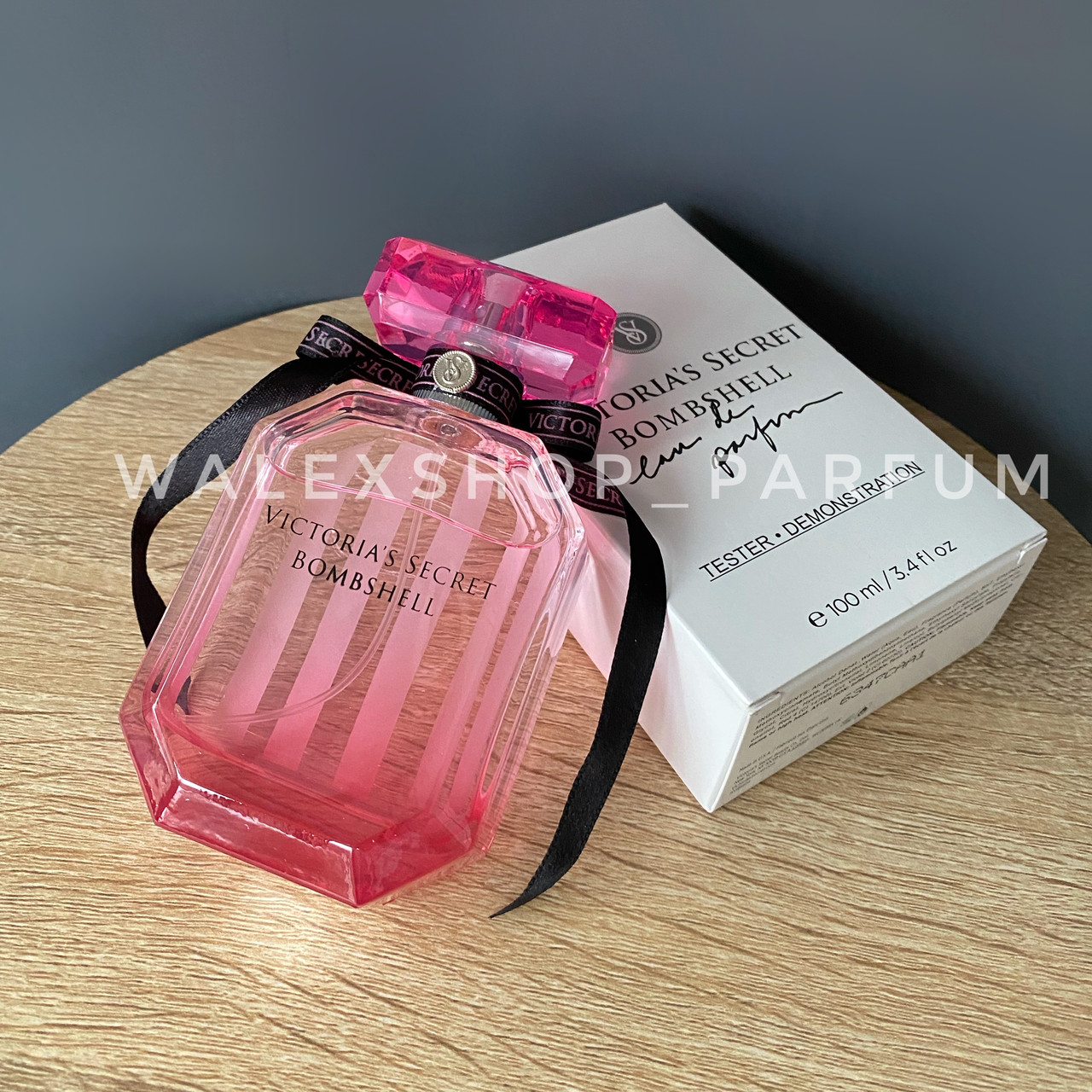 Парфуми жіночі Victoria's Secret Bombshell (Tester) 100 ml Вікторія Сікрет Бомбшел (Тестер) 100 мл, фото 1
