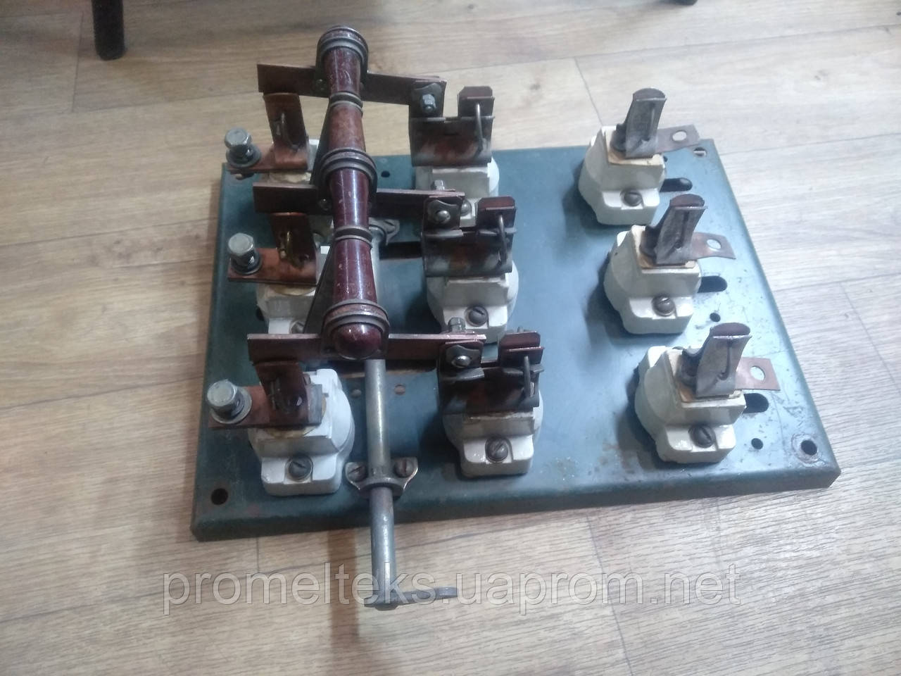 Рубильник перекидной 100А, цена 1000 грн — Prom.ua (ID#1742252851)