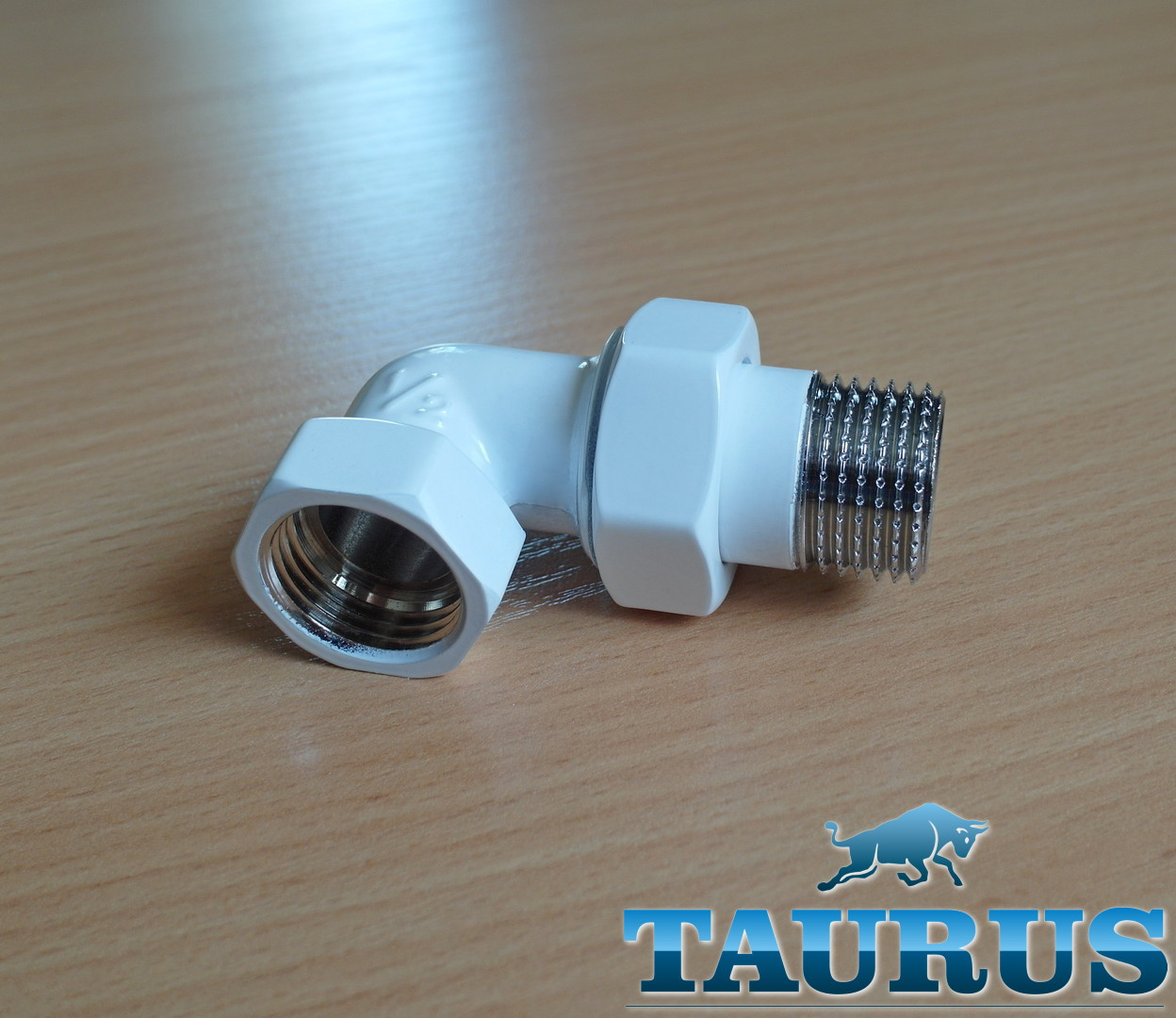 Американка, біла White кутова 1/2" (Різьбове з'єднання з накидною гайкою) для водяних сушарок для рушників