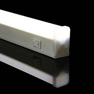 Світлодіодний світильник Biom T5-121860-S 18 Вт 6000 K AC220 пластик з кнопкою, фото 3