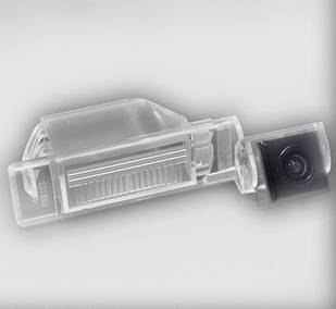 Камера заднього огляду Falcon HS8122-AHD Cube Nissan X-Trail 2008-2012/Sunny 2011