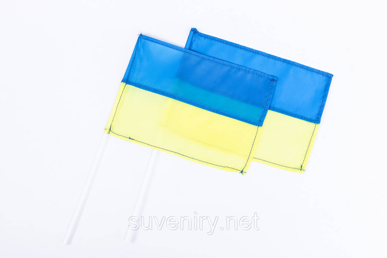 Прапор України в машину