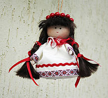 Лялька-мотанка Українка у вишиванці оберіг ручна робота підвіска в машину 17 см
