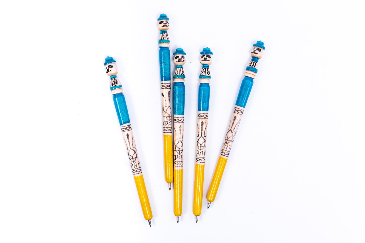 Сувенірна дерев’яна ручка з написом Україна