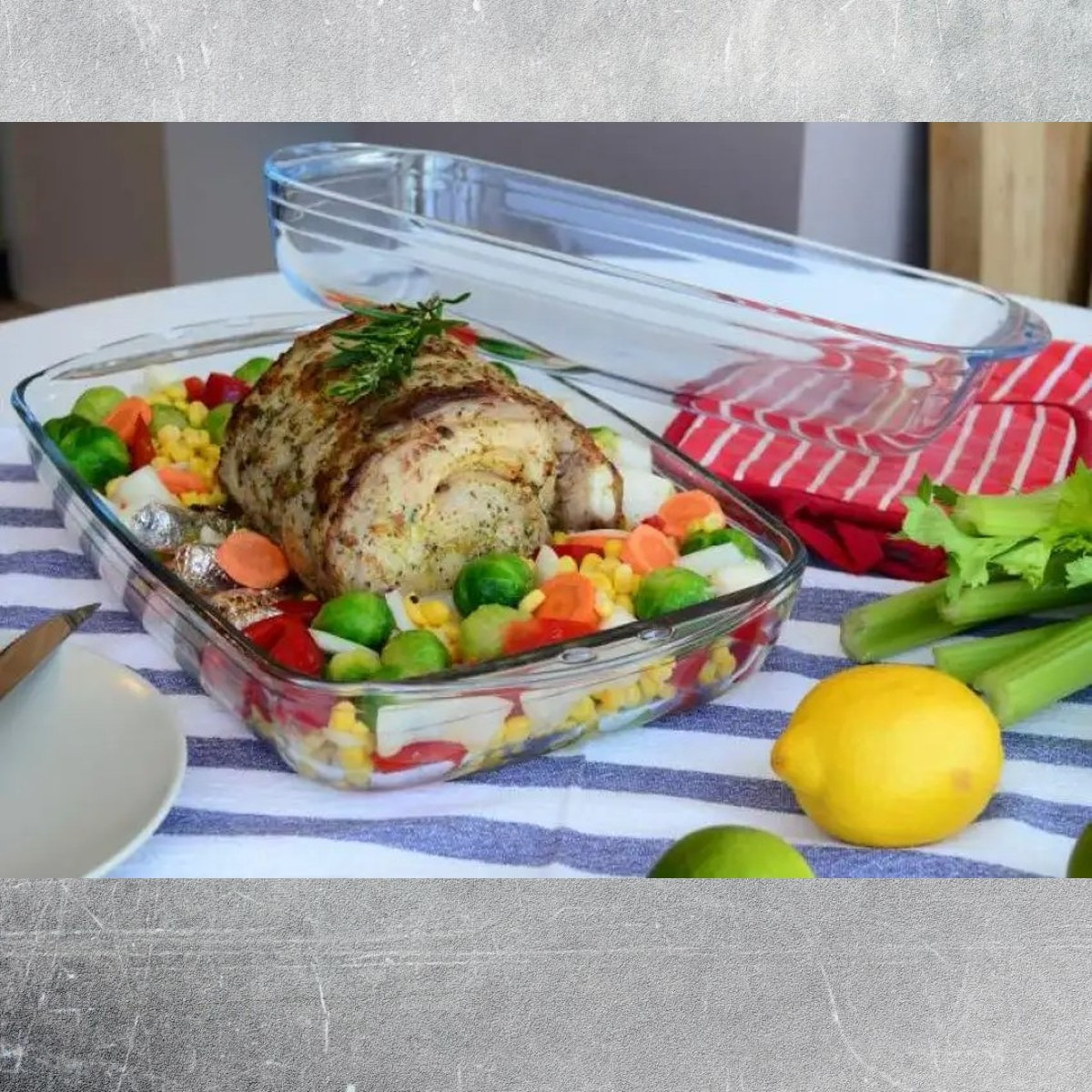 Каструля скляна 5,2 л (2.6 л + 2.6 л) прямокутна з кришкою Pyrex 555A000