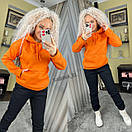 Теплий спортивний костюм жіночий із худі та чорними штанами джогерами двоколірний (р. 42-46) 7052006, фото 5