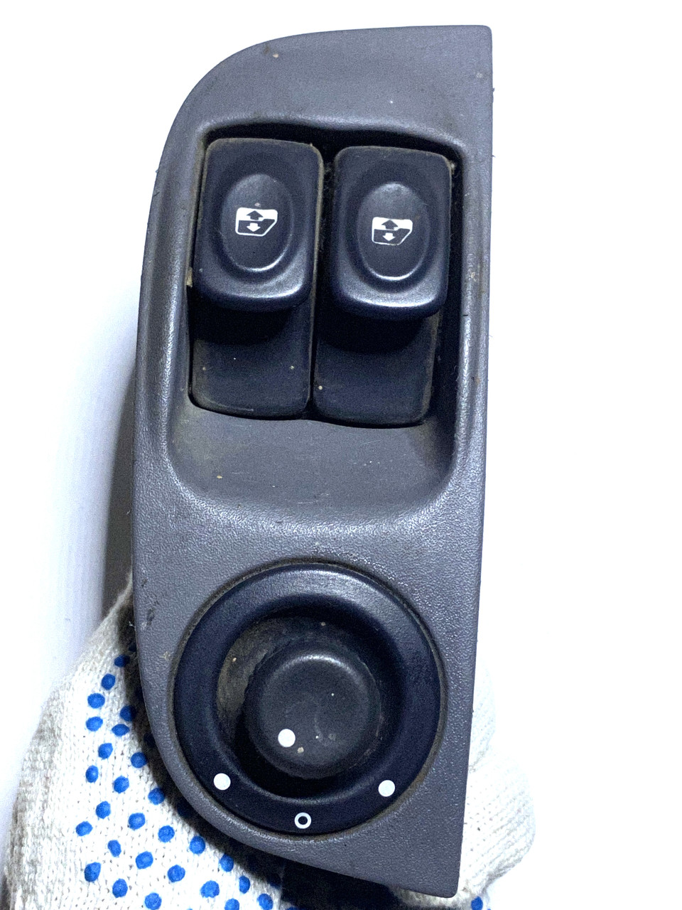 Панель керування склопідіймачами 429998k renault clio 24359 / 7700429070 / 7700429992F