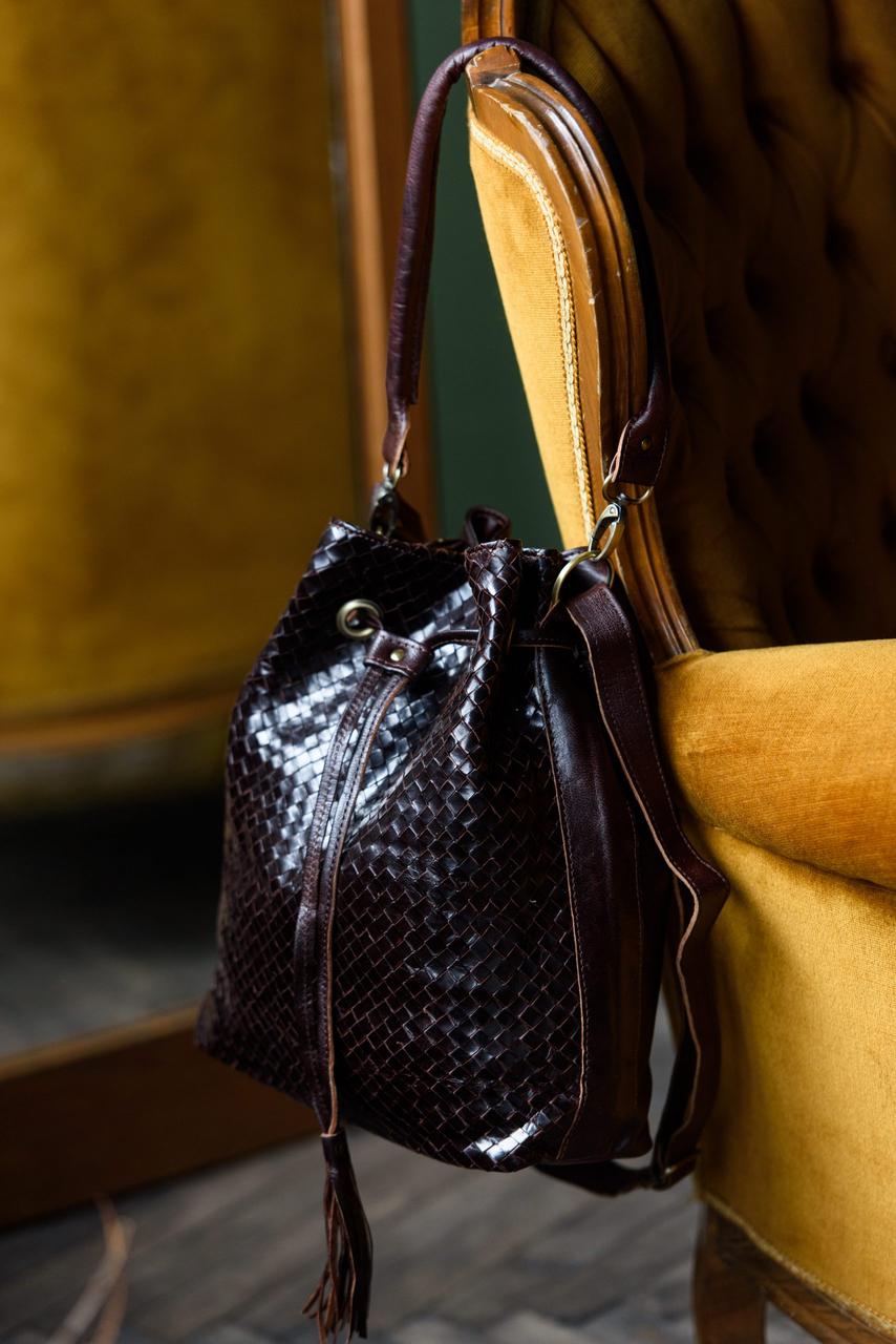 Сумка жіноча шкіряна через плече плетіння чорна, фото 1