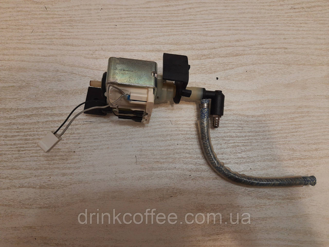 Насос (помпа E ULKA EP5GW) с обратным клапаном для кофемашины Philips Saeco Intuita HD8900 б/у - фото 5 - id-p1742734656