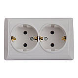 Розетка накладна подвійна LXL TERRA із заземленням біла, фото 2