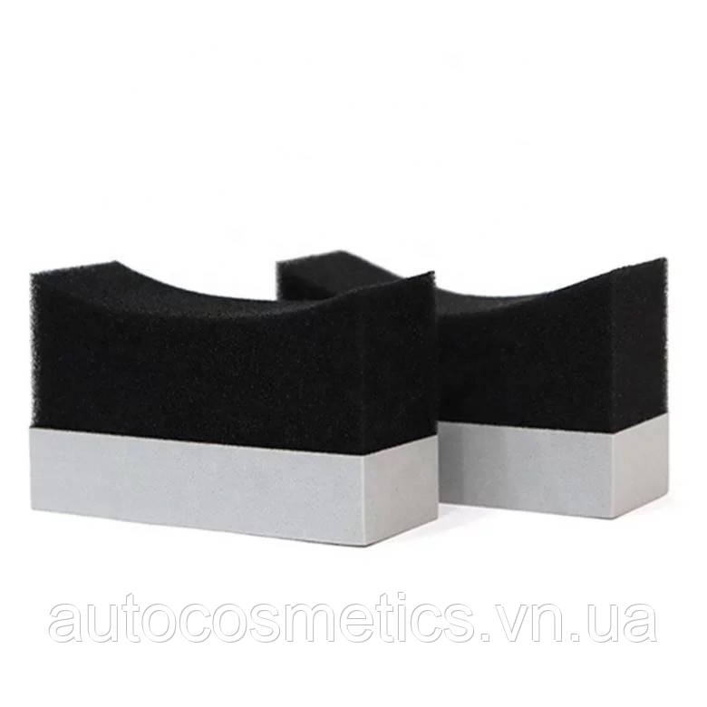 Аплікатор для резини та пластику U-shape Tire Waxing Polishing Sponge - фото 3 - id-p1742974515